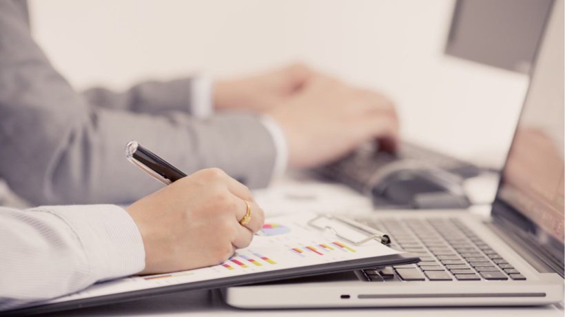 Perfecting eLearning Assessments: 7 Factors To Keep An Eye On